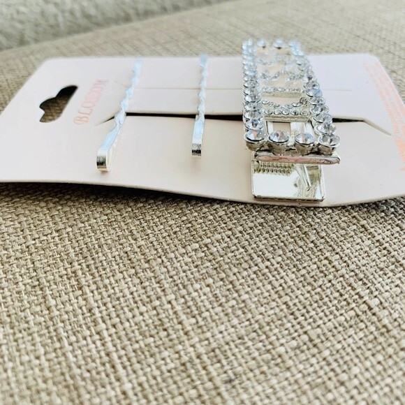 Hair clips fashion pins Rhinestone Silver Deco Hair Clips "KISS" set of 3 PCS - Picture 5 of 6